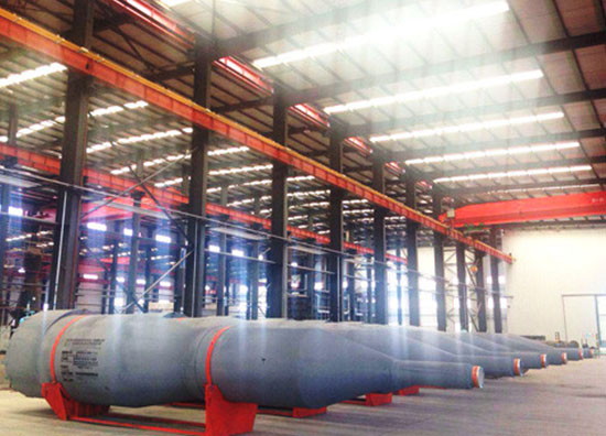 PLS new cyclone separator, after a large number of apathy tests and experimental data and model optimization, has been reviewed by experts from the Ministry of science and technology of Sinopec, and the experts of Luoyang engineering company of Sinopec think the characteristics and requirements of the cyclone separator for the long cycle operation are considered and built. Discuss industrial application. In September 3, 2017, the Liaoning plus gemstone Equipment Co., Ltd. carried out the witness comparison test of the PLS cyclone separator. At that time, the China University of Petroleum (Beijing) carried out the data analysis. The Luoyang engineering company of Sinopec elaborated the basis and principle of the selection of the project, and the meeting believed that the new type of PLS cyclone separator was of high efficiency and pressure. The characteristics of reduction are suitable for the long period operation of the equipment and the transformation of the equipment.